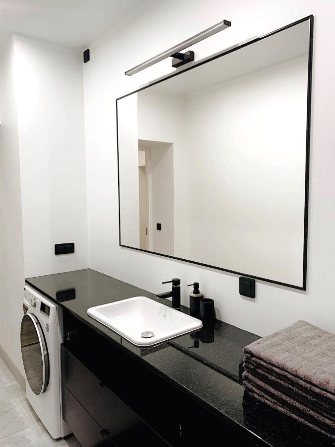 Luxurious 68M2 2Br 3-Room River View Apt In The Heart Of Paernu Pärnu Exterior foto